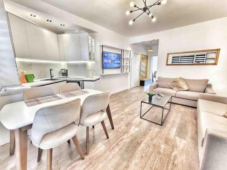 53° Bs Skanderbeg City Center Comfort تيرانا المظهر الخارجي الصورة