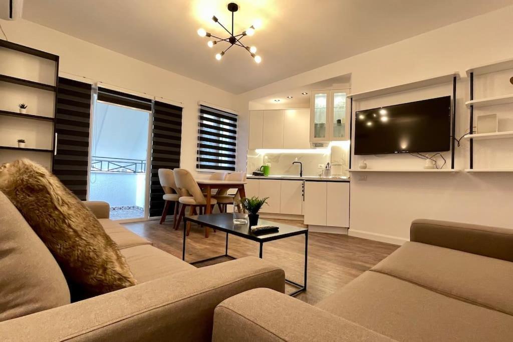 53° Bs Skanderbeg City Center Comfort تيرانا المظهر الخارجي الصورة